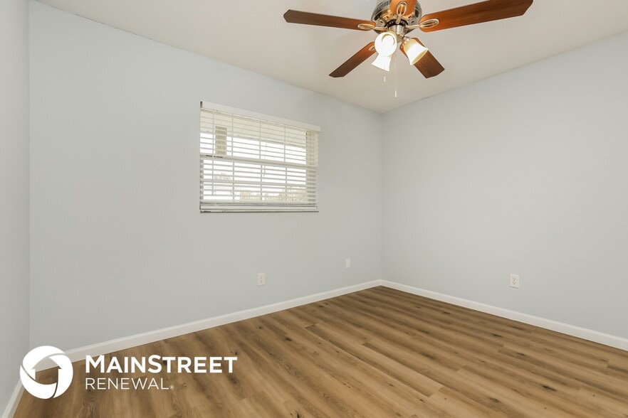 Building Photo - 280 E Church Ave