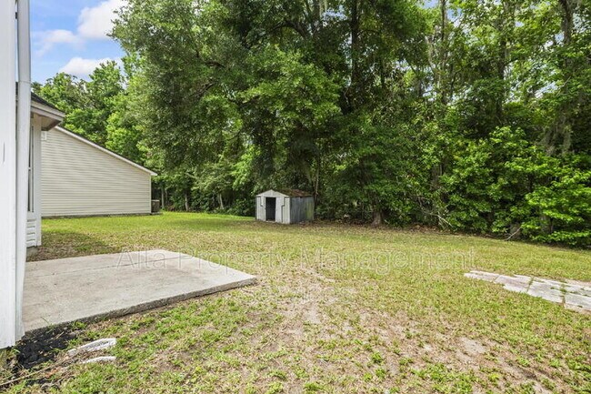 Building Photo - 517 Tuxedo Ct