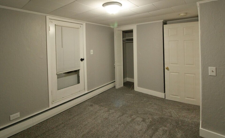 Building Photo - 125 Bow St