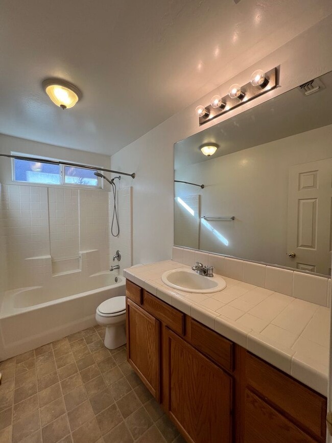 Building Photo - 6615 Silver Moon Dr