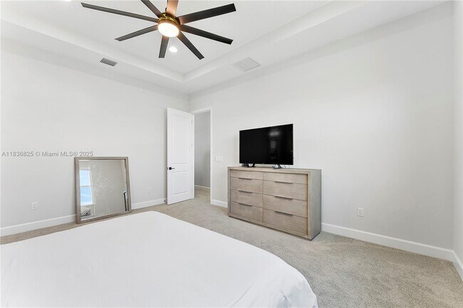 Building Photo - 14458 Spruce Pne Dr