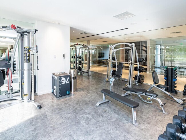 Building Photo - 9 Island Ave