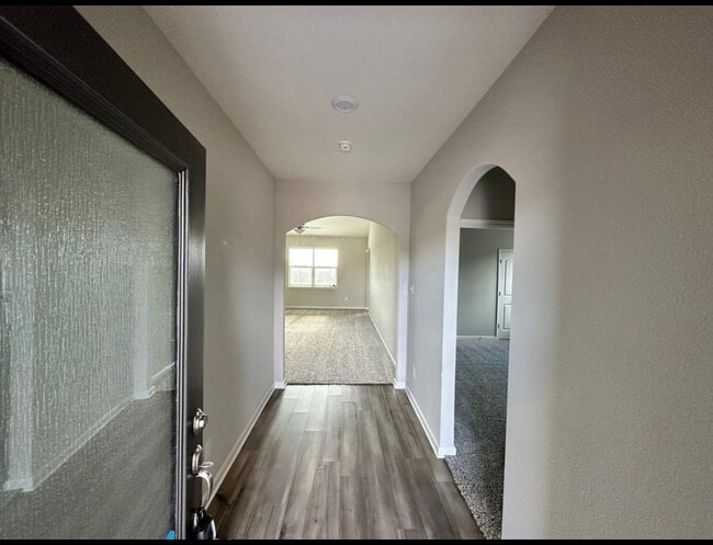 Building Photo - 1828 Liam Dr