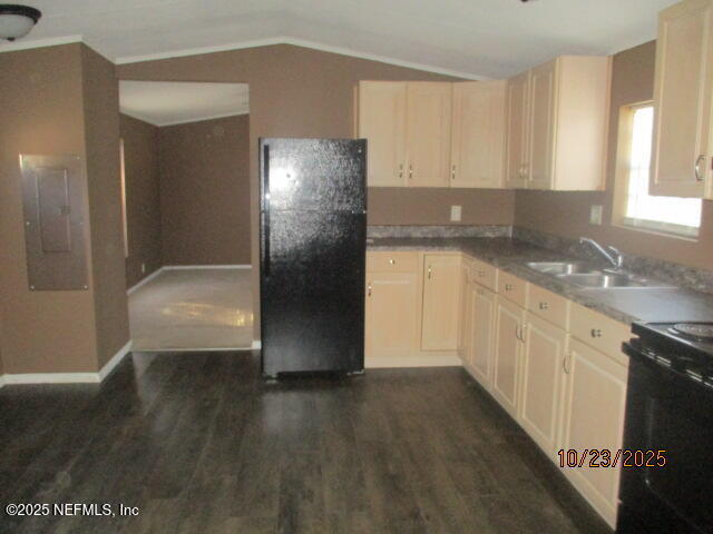 Building Photo - 11384 Deerwood Cir