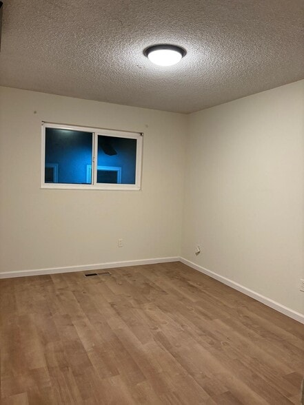 Building Photo - 2304 Peppertree Way