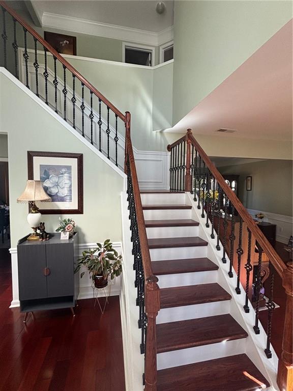 Building Photo - 6585 Ganton Dr