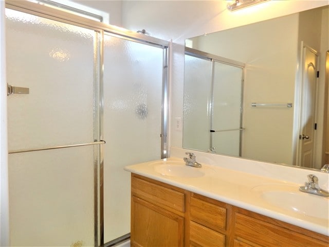 Building Photo - 6612 W Shaw Butte Dr