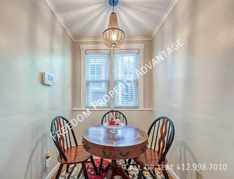 Building Photo - 228 Lavina Ave