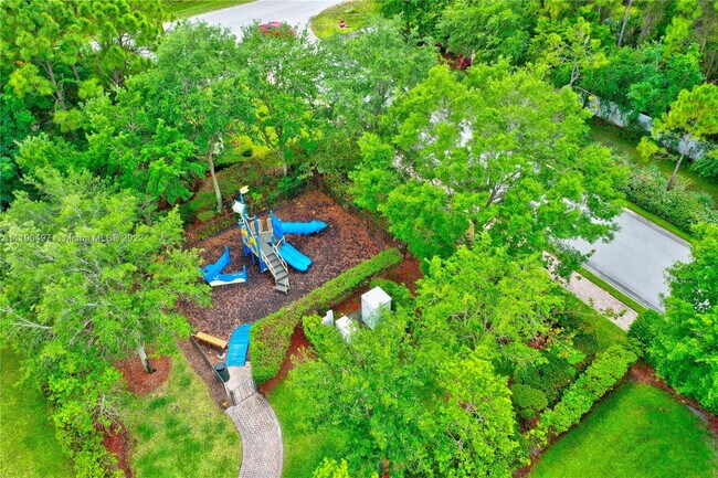 Building Photo - 9469 SW Purple Martin Way