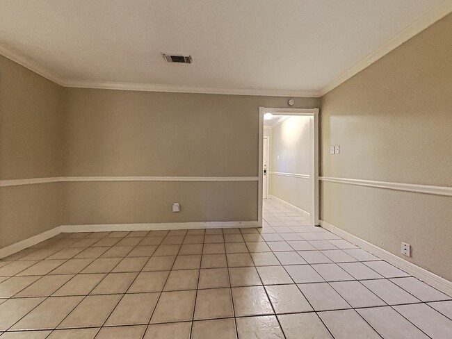 Building Photo - 9922 Appleridge Dr