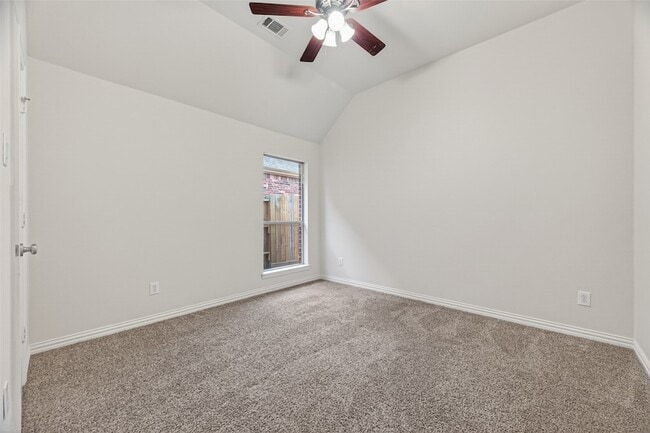 Building Photo - 6726 Hathaway Ln