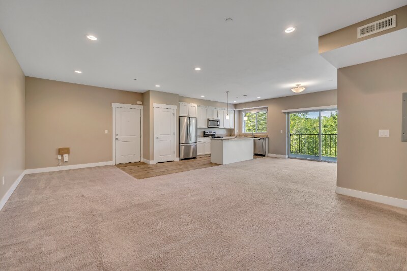 Building Photo - 1225 Wolf Hollow Ln