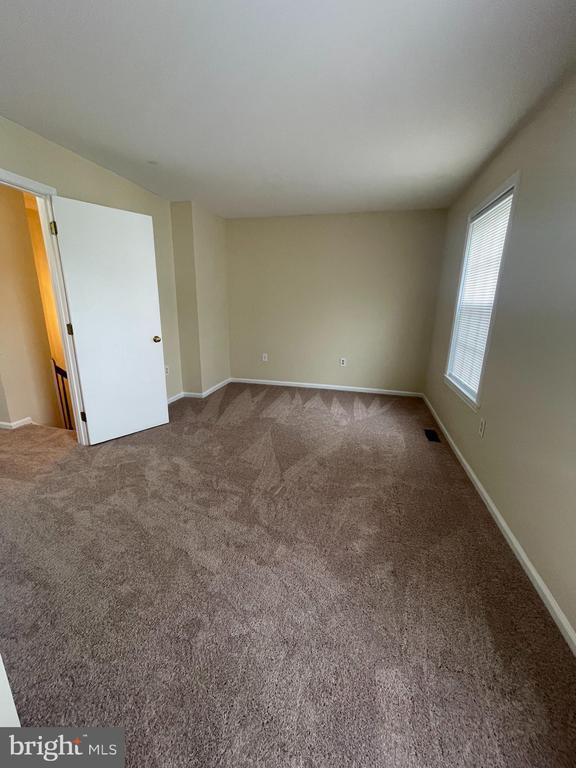 Building Photo - 405 Windsor Ridge Ct