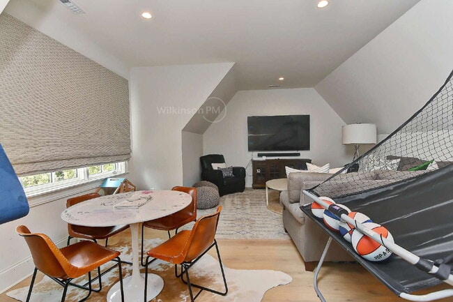 Building Photo - One of the Finest Fully-Furnished Luxury Estates in Marvin, "Architectural Digest" Caliber, for t...