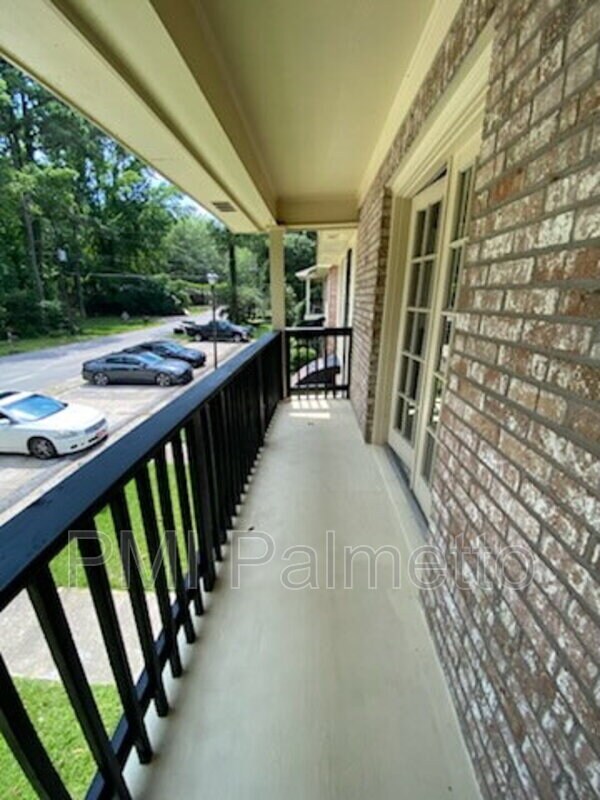 Building Photo - 3411 Brookwood Ct