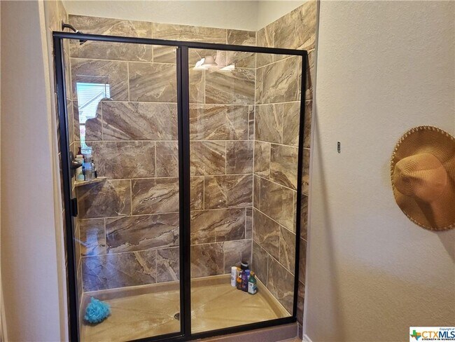 Building Photo - 2081 Turkey Creek