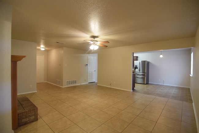 Building Photo - 3509 John Haedge Dr