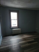 Building Photo - 37 N West St