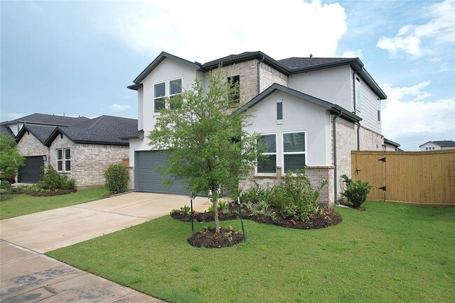Building Photo - 1203 Sugar Dr