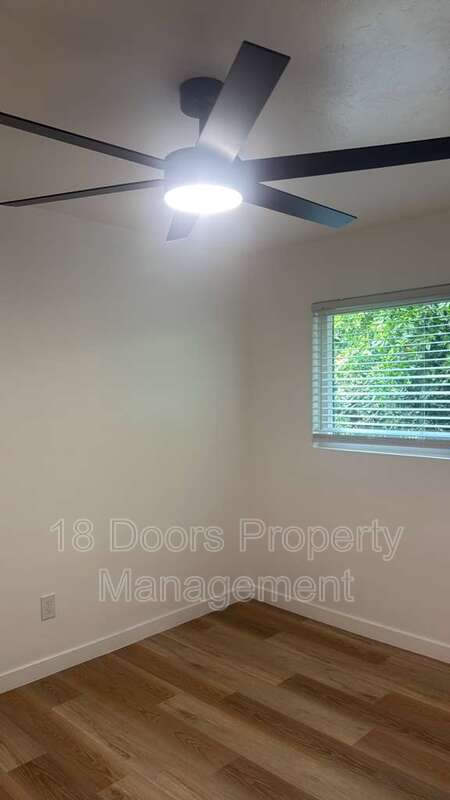 Building Photo - 4353 1/2-4349-52 College Ave