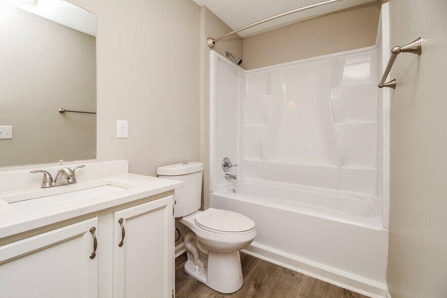 Building Photo - 205 Babe Ruth Cove