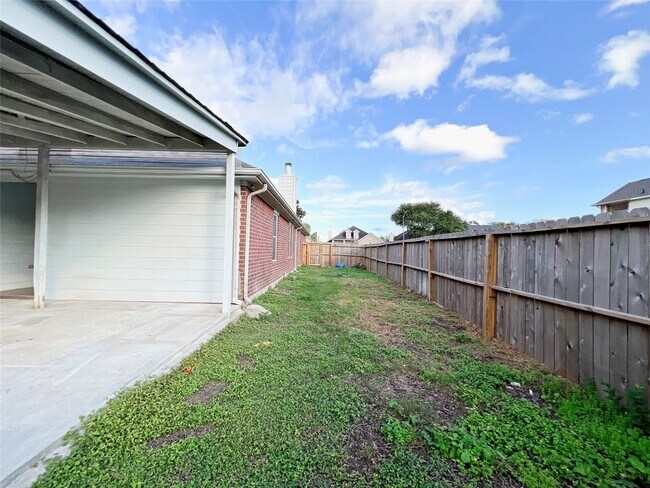 Building Photo - 10018 San Ignacio