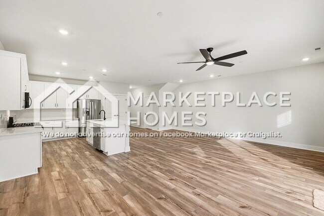Building Photo - 4037 Norman Dr