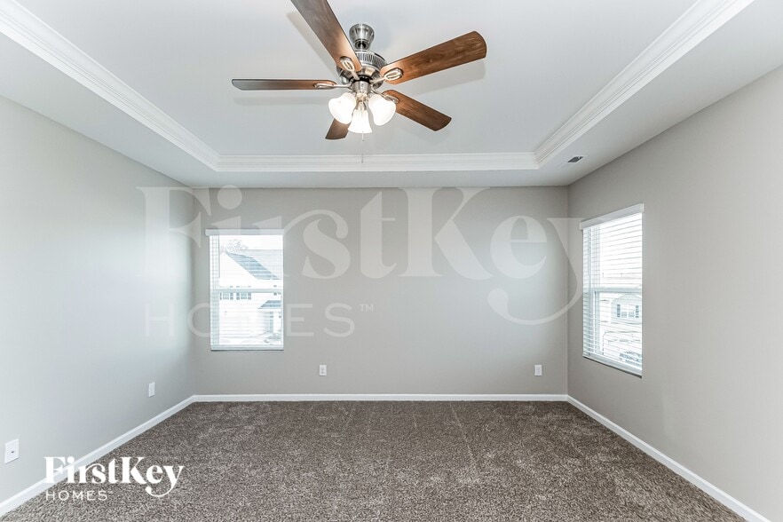 Building Photo - 501 Rain Drizzle Ct