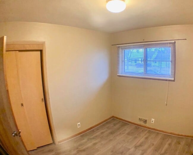 Building Photo - 4442 N 82nd St