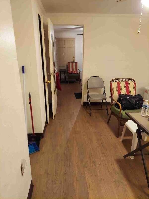 Building Photo - 729 Corn Ave