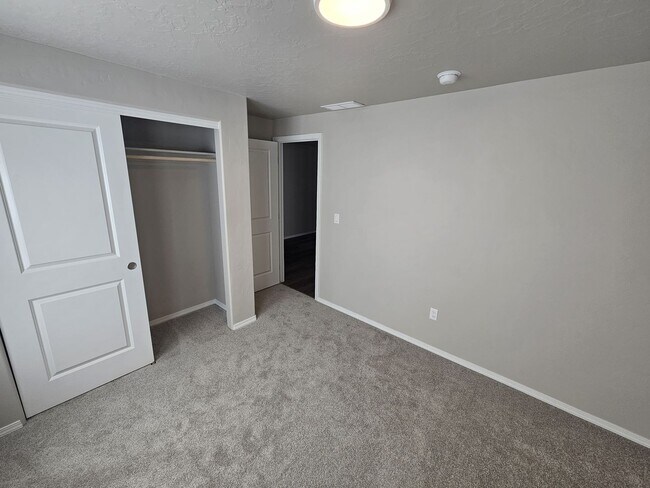 Building Photo - Brand New Home with RV Pad and Premium Fin...