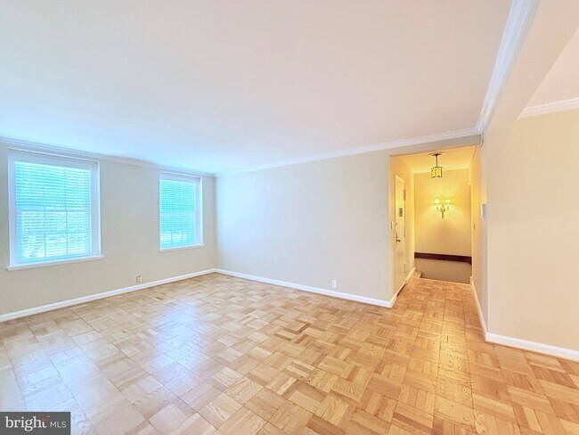 Building Photo - 3531 39th St NW