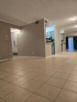 Building Photo - 1819 Babcock Rd