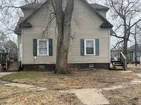 Building Photo - 1047 12th St