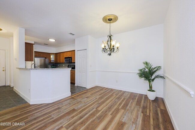 Building Photo - 830 Airport Rd