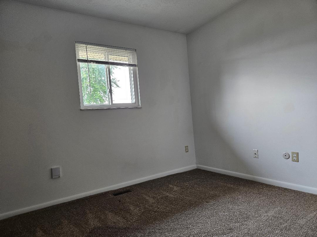 Small Bed - 1136 Stoney Springs Road
