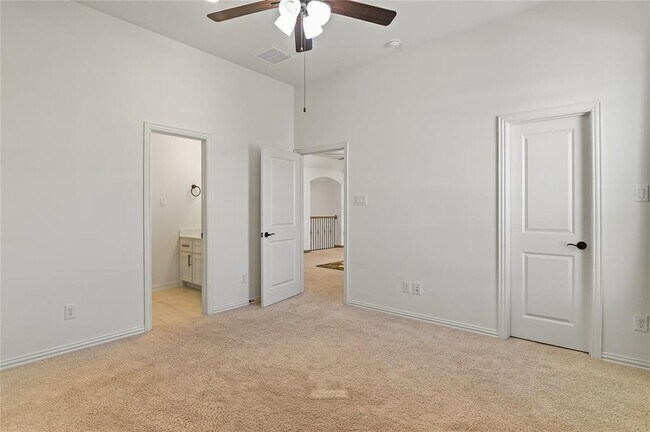 Building Photo - 1611 McMaster Ln
