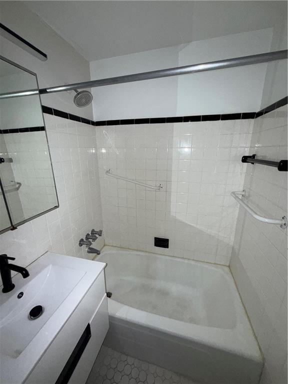 Building Photo - 3901 Nostrand Ave