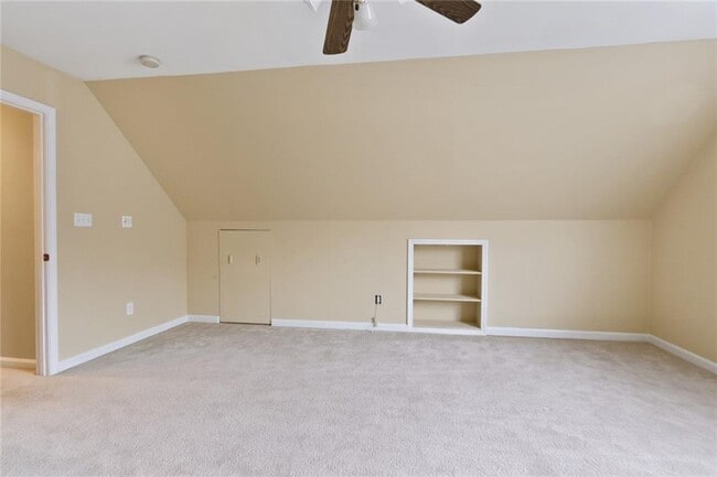 Building Photo - 2109 Berryhill Cir SE