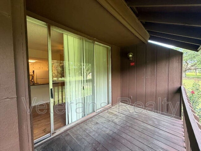 Building Photo - 205 Molokai Vlg