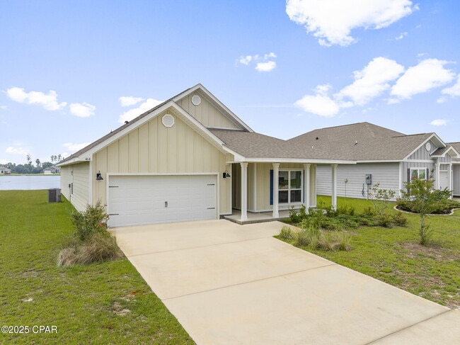 Building Photo - 464 Eagle Lake Wy
