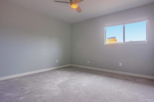 Building Photo - 2635 San Clemente Terrace