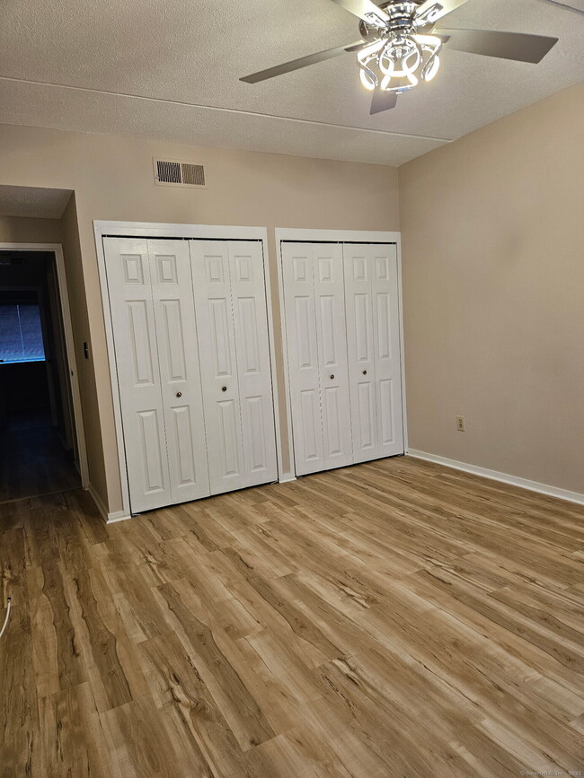 Building Photo - 85 Viscount Dr
