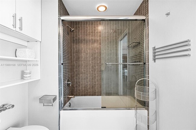 Building Photo - 3451 NE 1st Ave