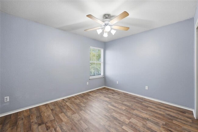 Building Photo - 508 Calcite Cove
