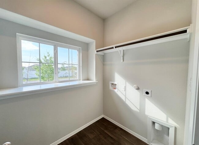 Building Photo - 144 Lavender Ln