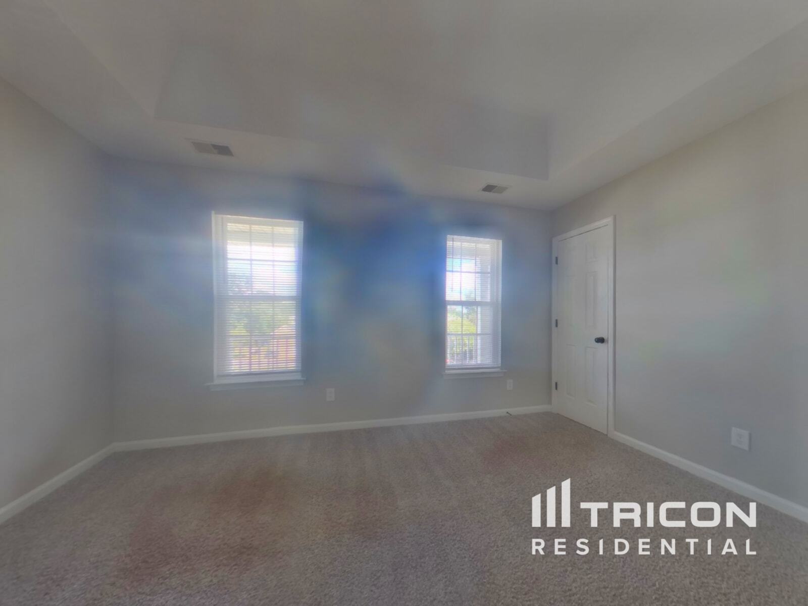 Building Photo - 621 Staffwood Dr