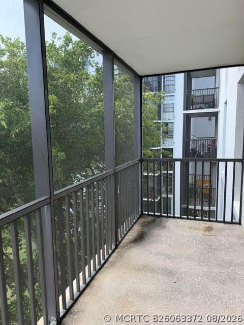 Building Photo - 3475 N Country Club Dr