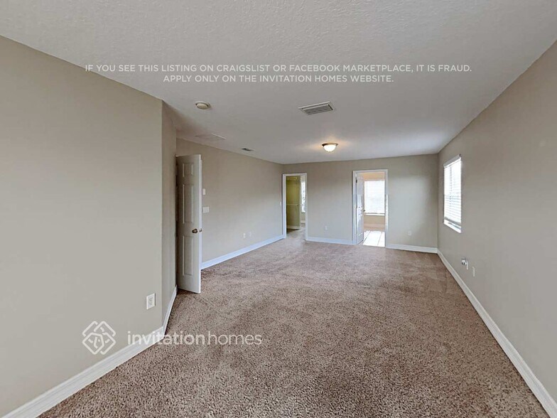 Building Photo - 16106 Bridgepark Dr