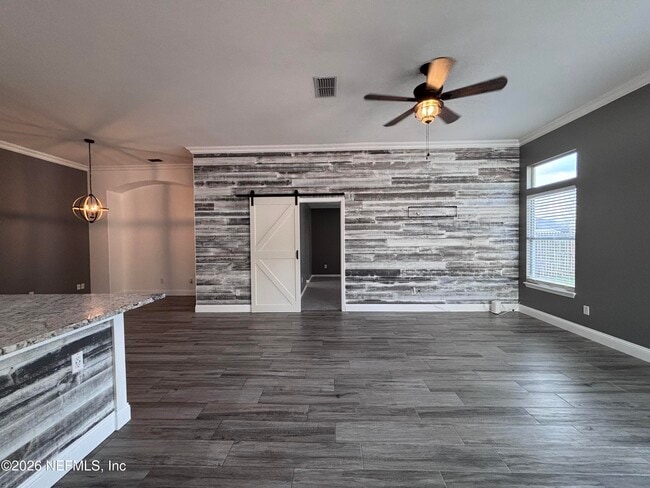 Building Photo - 612 Morning Mist Way